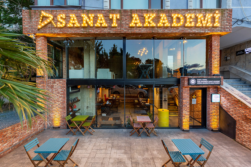 Akademi Fotograflari 1