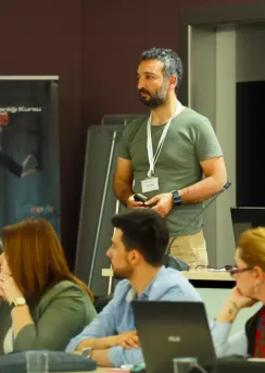 e ticaret uzmanlığı kursu fiyatları