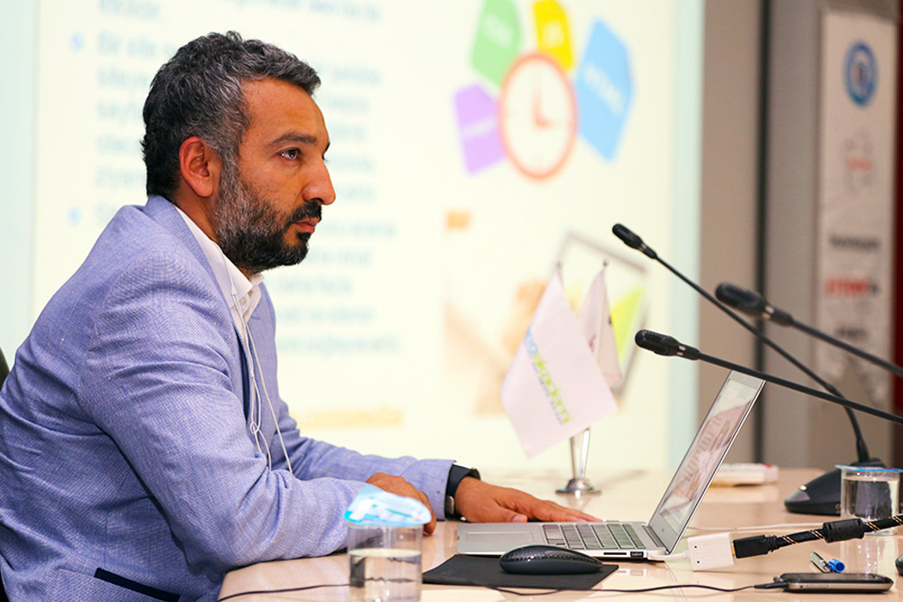 Egitmen Orhan Gurbuz 1