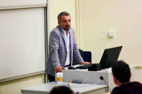 sabancı üniversitesi dijital pazarlama eğitimi